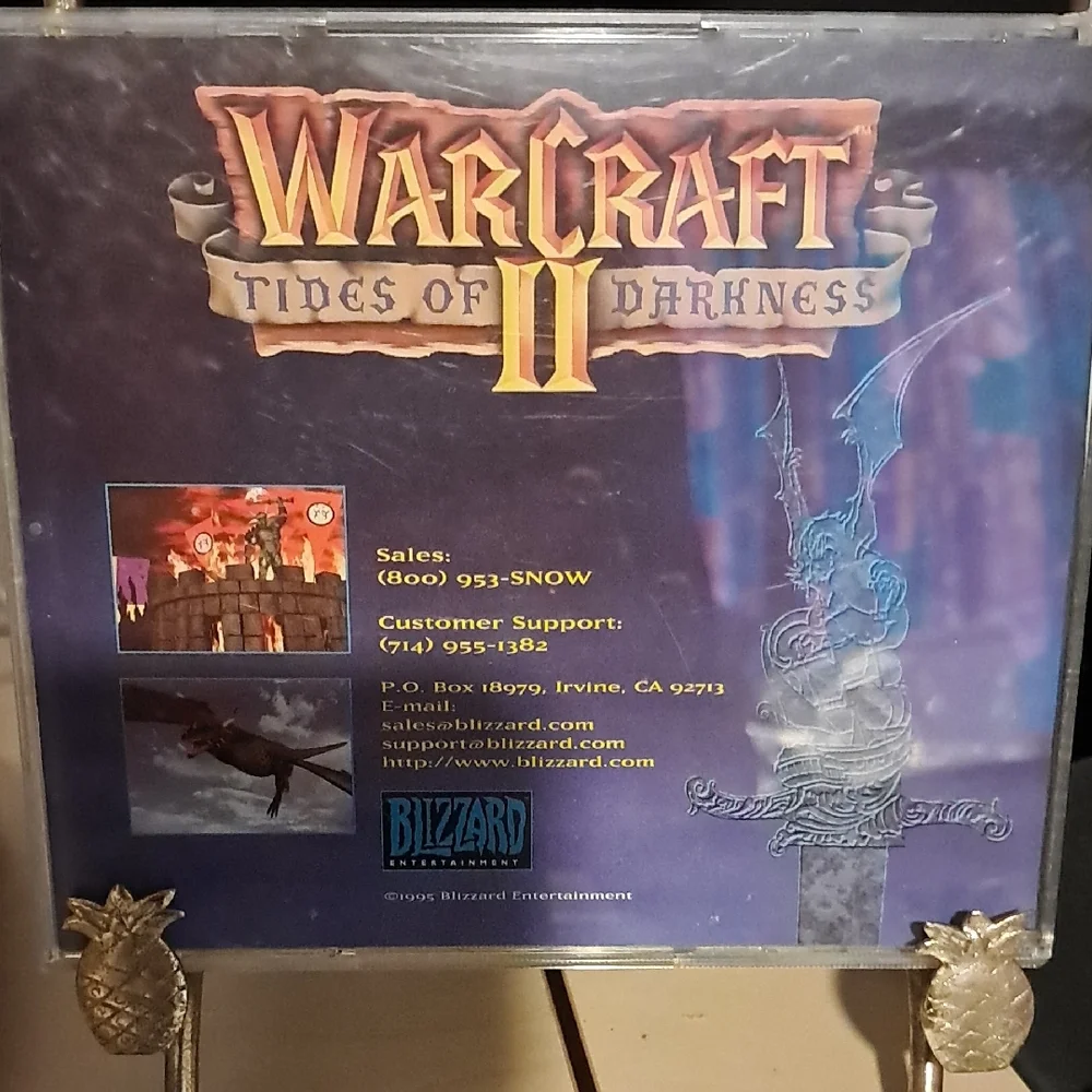 World of Warcraft Game Set with Guest Passes